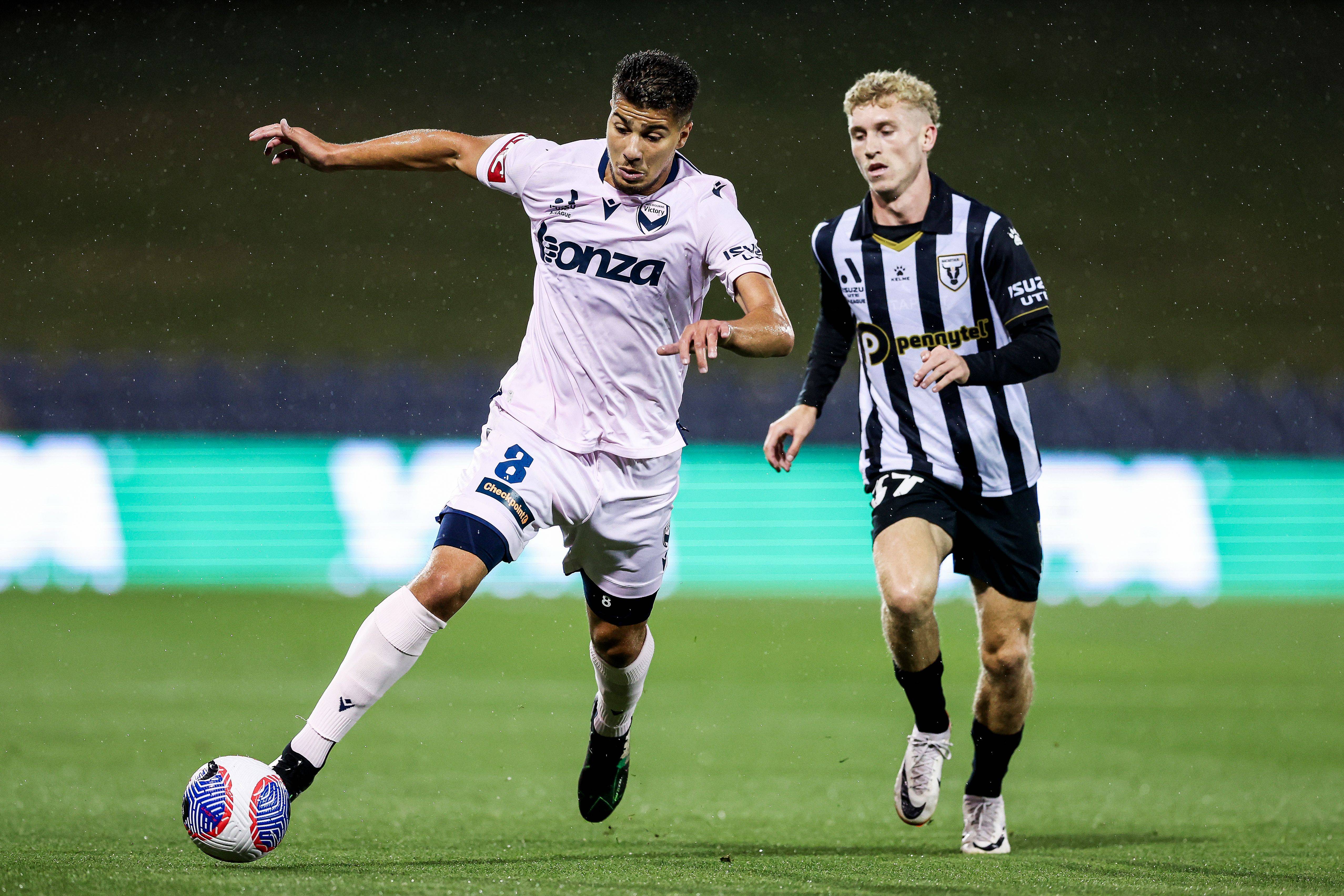 开云-关于澳大利亚队不断突破!,JackeyLove连续二十场比赛得分超过表现优异赢得满堂喝彩的信息-开云